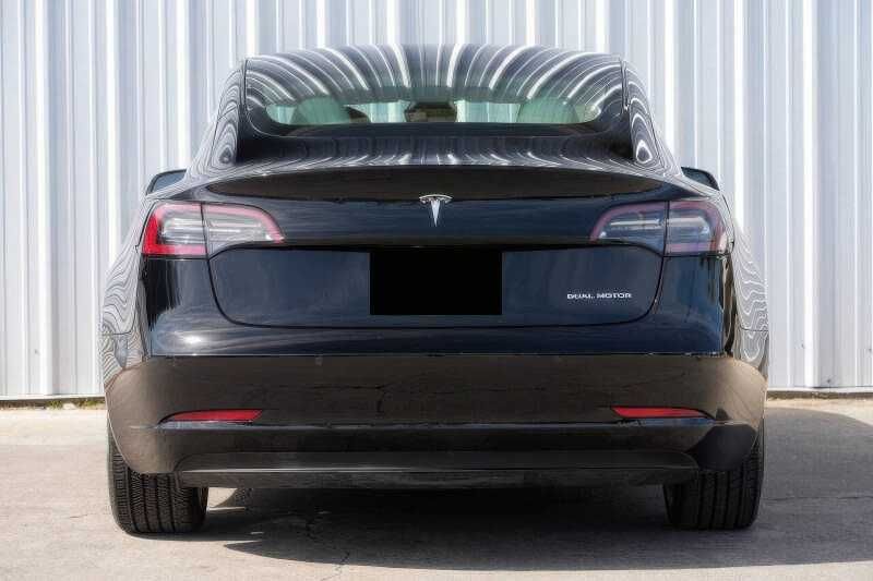 2020 Tesla Model 3 Long Range