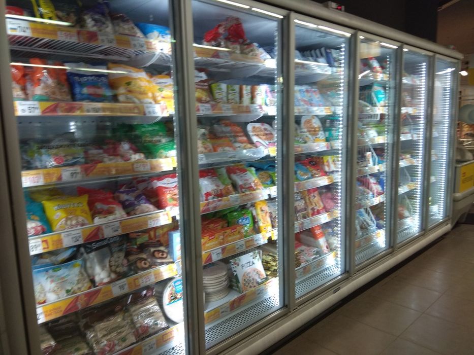 Витрина холодильная Регал  Бонет .Ларь. Выносной холод