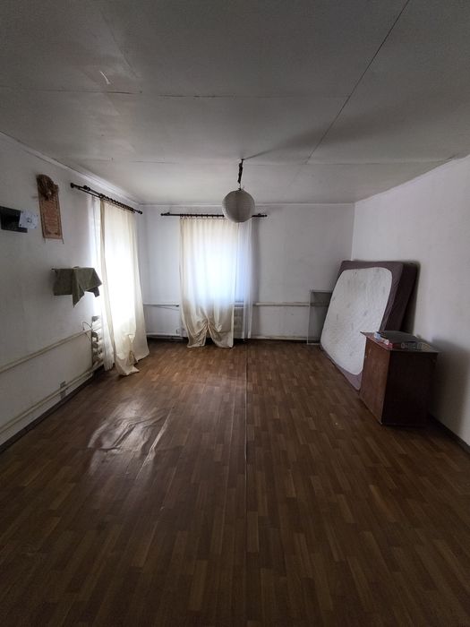 Продается дом на два входа , недалеко от центра,  92 кв.м.