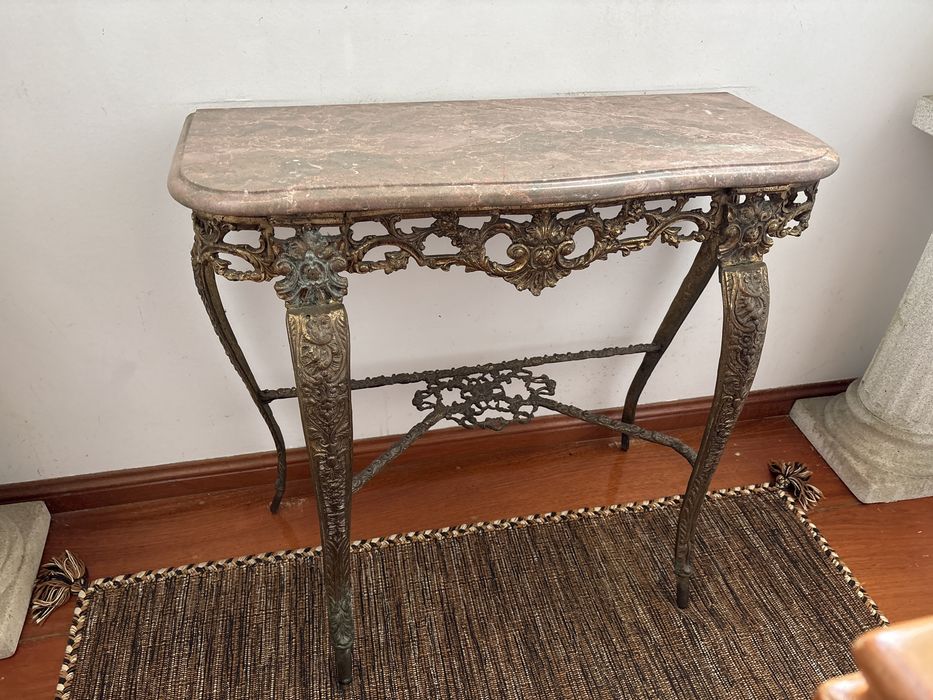 Moveis antigos para desocupar casa