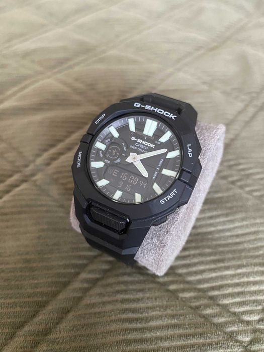 Casio G-Shock G-SQUAD GBA-950-1AER майже новий + гарантія