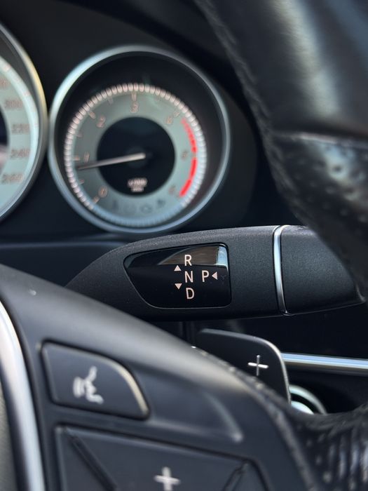 Mercedes-Benz E250 4 Matic
