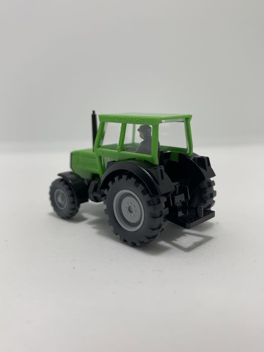 Tractor Deutz da Wiking escala H0 1/87