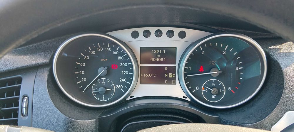 Mercedes R 320cdi