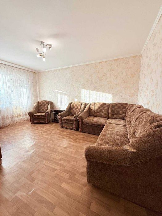 Затишна 2-кімнатна квартира подобово | СКД, вул.Холодноярської бригади