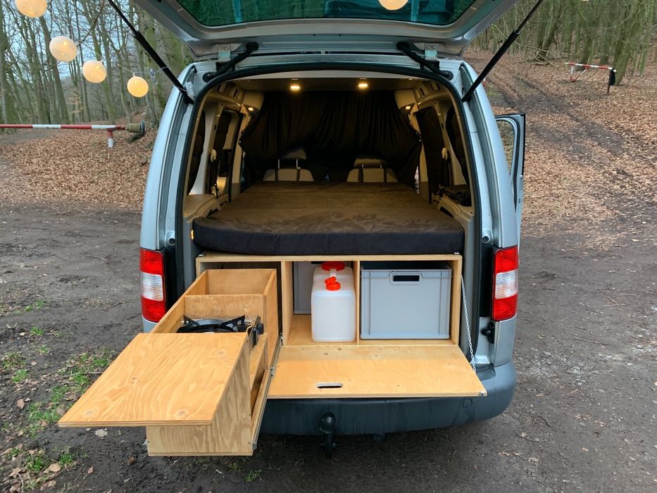 Conjunto de Campismo (Cozinha + Cama) para VW Caddy 3 e 4 – Novo