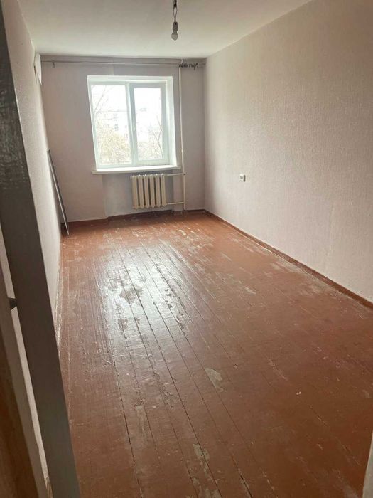 2-комнатная квартира 46 м² | Слобожанский | Под ремонт | Балкон