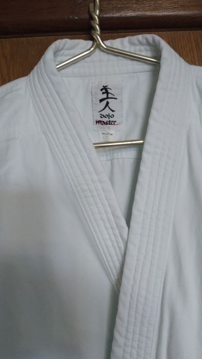 Професійне кімоно Dojo Master  для карате на ріст 170-175