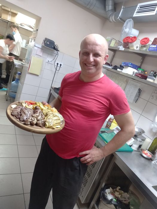 Ваш особистий Ресторан,у Вас в дома,в офісі та на природі