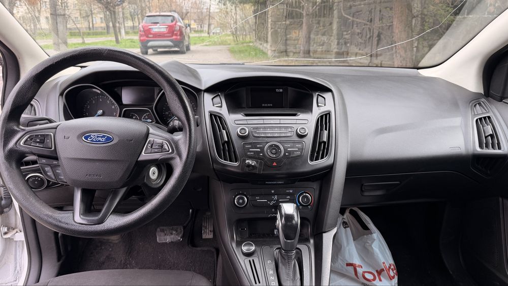 Продам Ford focus 2016 бензин 2.0