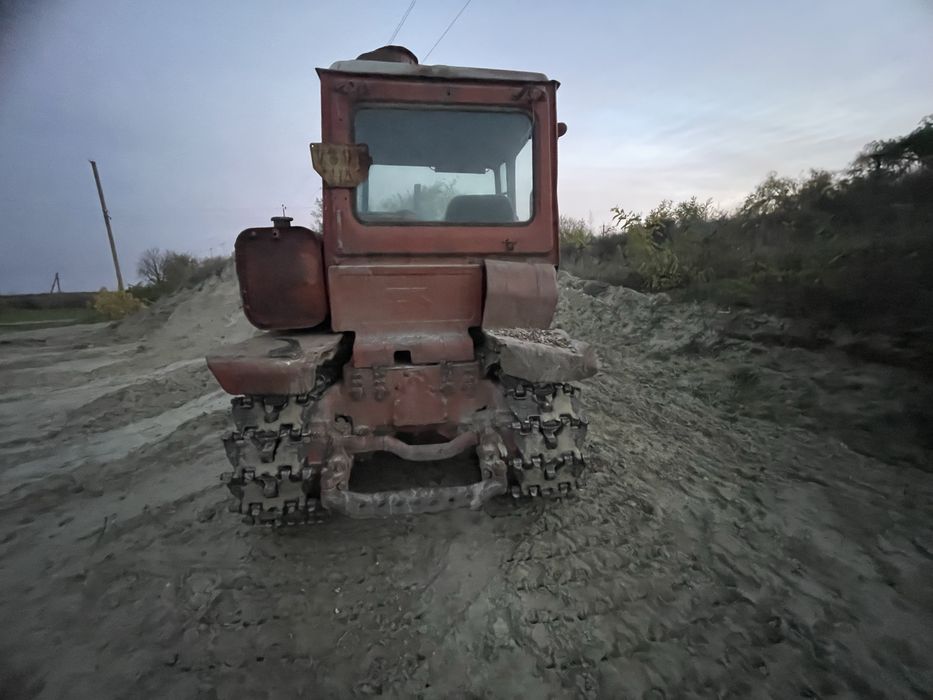 Продам трактор ДТ-75