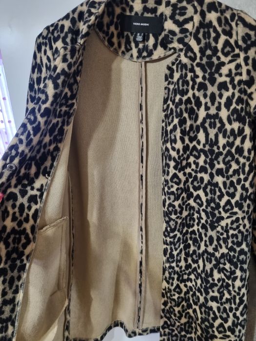 Жіноче пальто/подовжений жакет від  Vero M