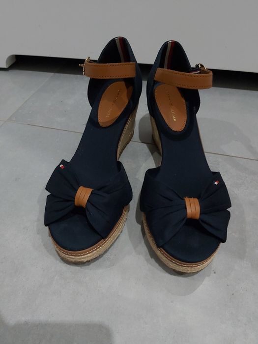 Espadryle  na koturnie TOMMY HILFIGER 40