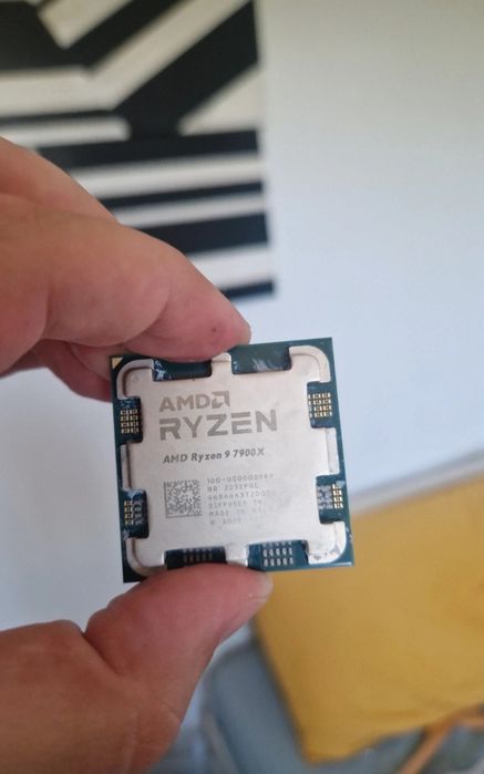 CPU AMD Ryzen 9 7900X Processor512692959387985920