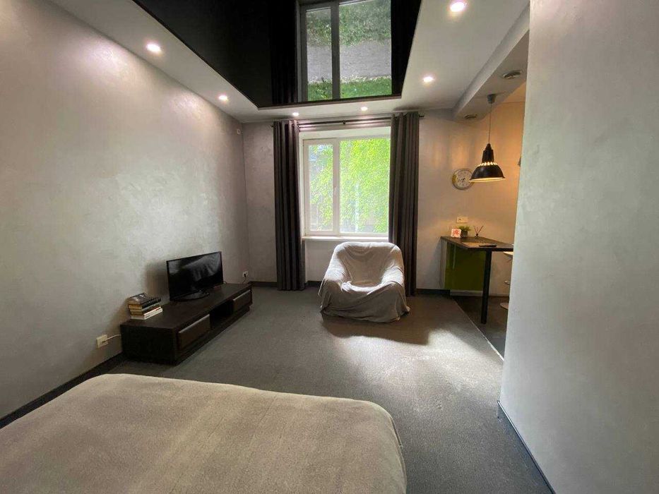 Оренда 1к квартири на 96-му кварталі