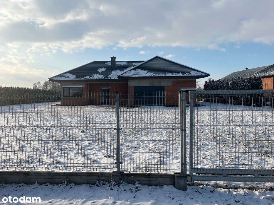 Dom z działką - Równa