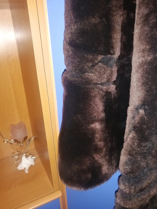 Шуба натуральна мутон