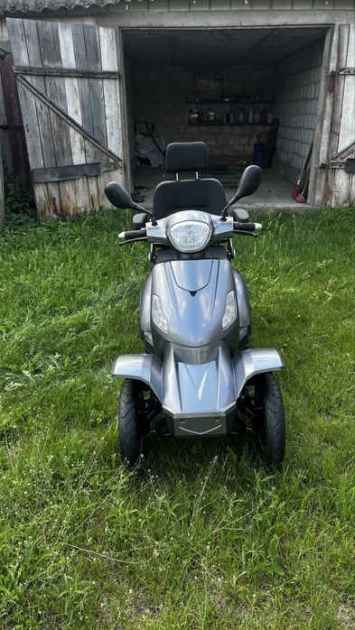 Skuter elekteyczny czterokołowy, dla seniora