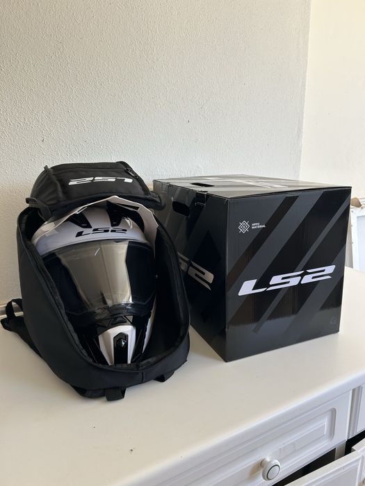 Capacete LS2 Explorer Plus M Como Novo