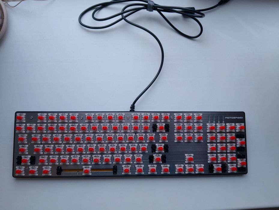 Клавиатура проводная MOTOSPEED CK104 RGB USB ENG, UKR, RUS Outemu Red