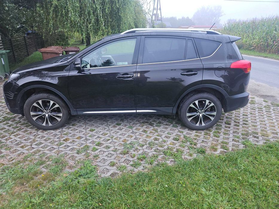 Samochód osobowy w dobrym stanie Toyota Rav-4 Gorzkie Pole • OLX.pl