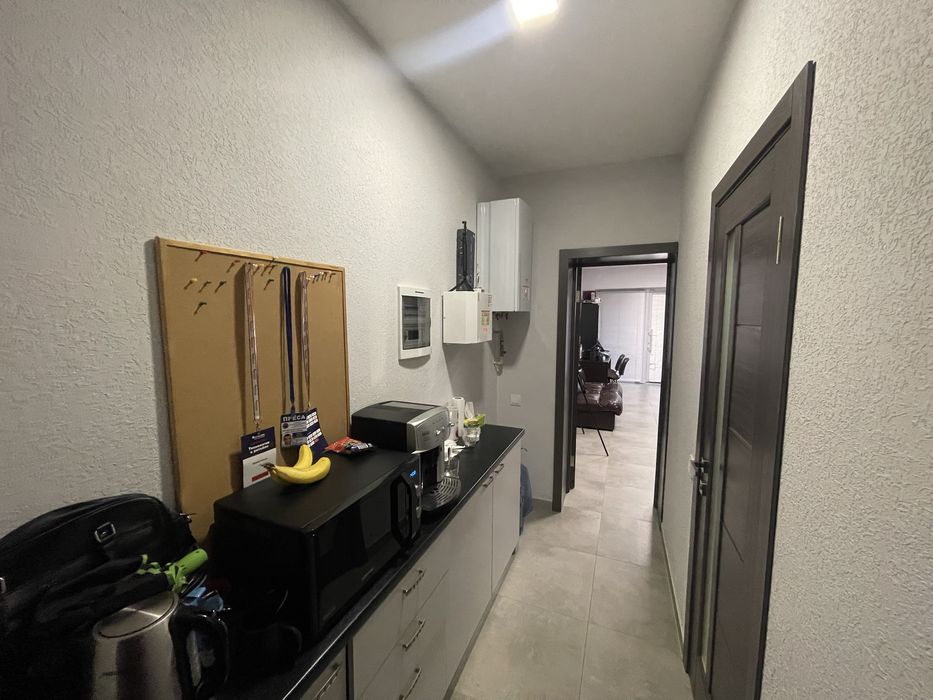 Офіс оренда Фасадний 1 поверх