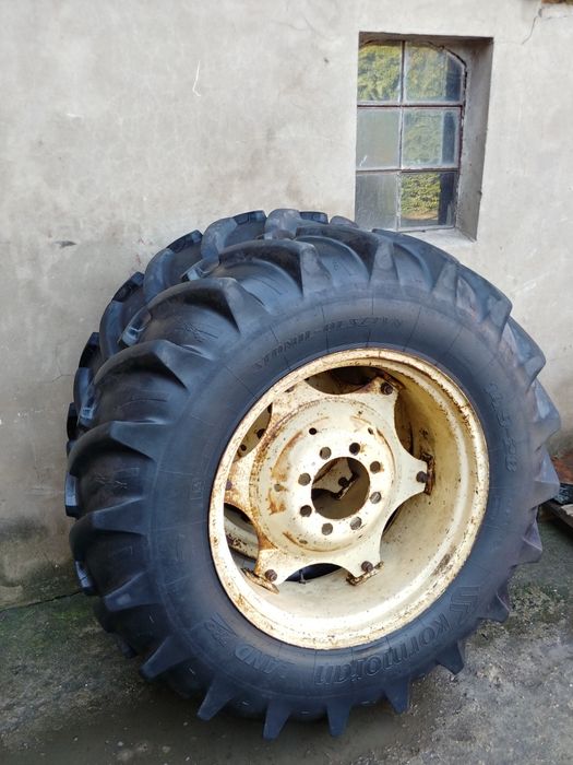 Koła Opony Ursus C360 Komplet 14.9 28 C355 C4011 Zetor 5211 Felgi C330
