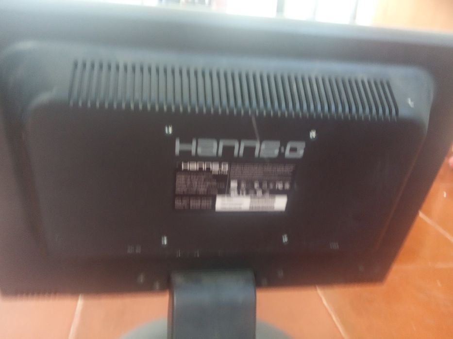 Selling Two Monitors64861322045954123