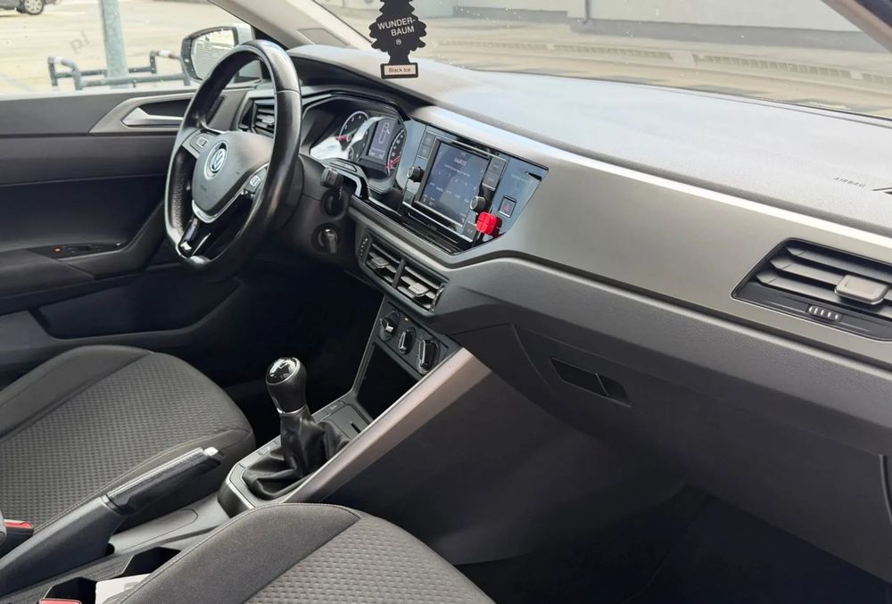 Volkswagen Polo Vw Polo z 2018r. Auto pochodzi z Polskiego Salonu FV