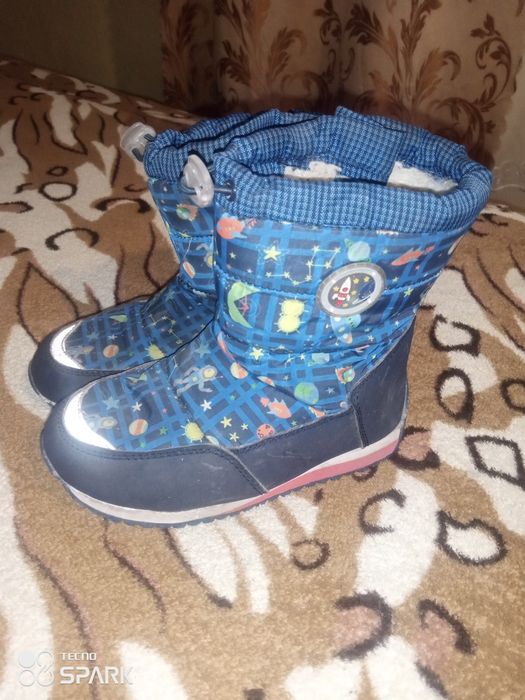 Сапоги дутіки дитячі р 30