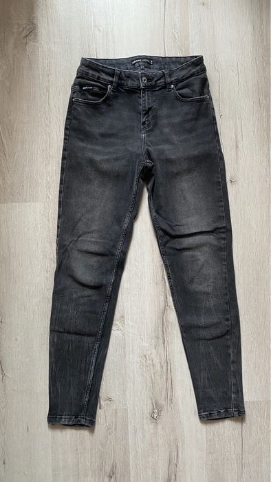 Джинси розмір 32 або XXS
