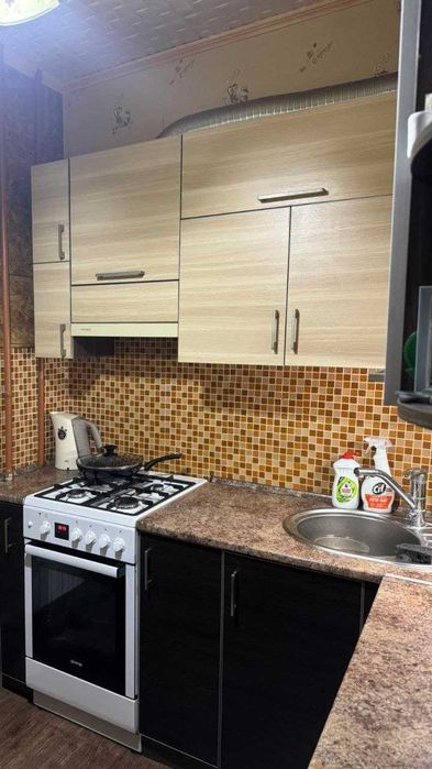 Продам 1кімнатну квартиру з ремонтом.