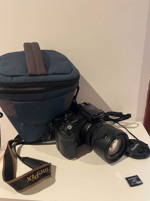 Fujifilm Finepix S9500 - Bom estado
