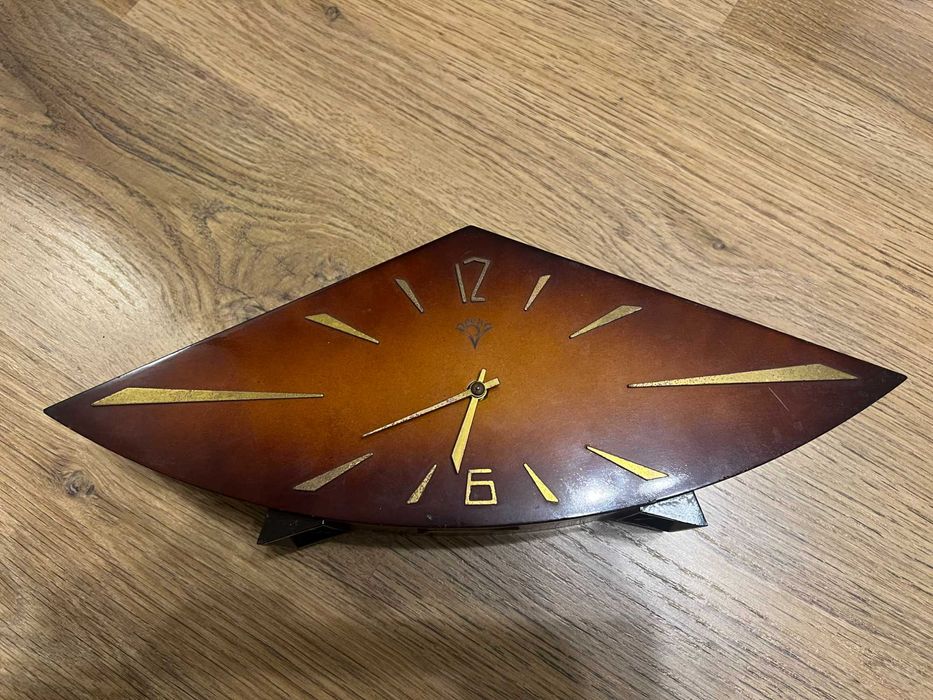 Механические настольные / каминные  деревянные часы Весна СССР 70-е