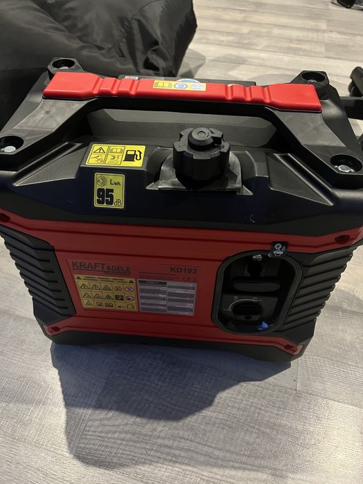 Генератор інверторний / бензин