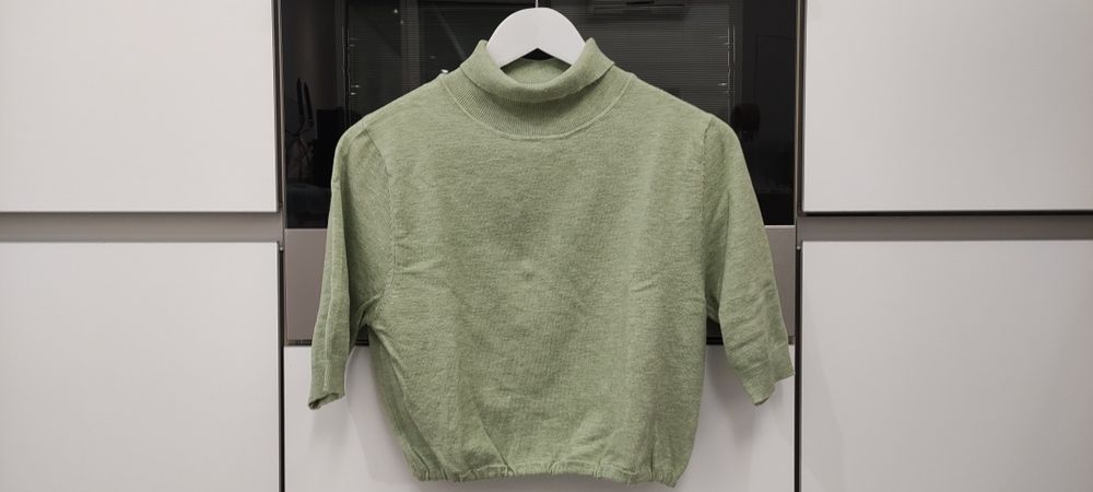 Camisola curta verde água