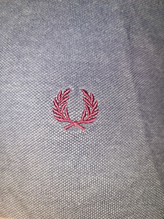 Поло Fred Perry.