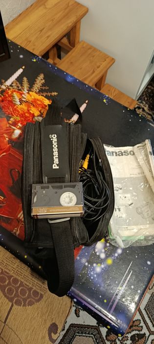 Продам відеокамеру Panasonik  в відмінному стані.