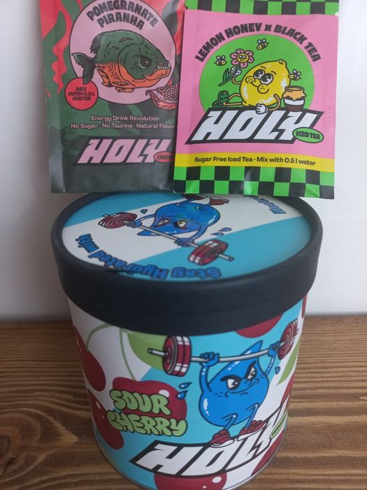 Holy hydration kwaśna wiśnia + 2 saszetki Gratis