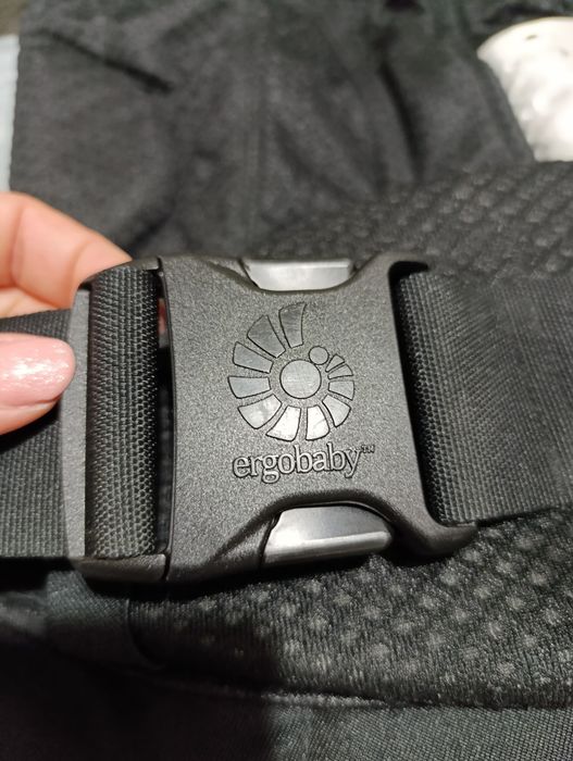 Ergobaby Omni Breeze Marsúpio Porta Bebé Preto – Como Novo
