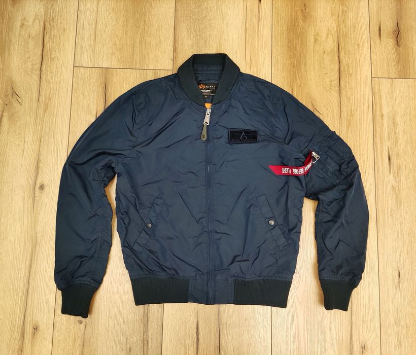 Alpha Industries męska granatowa kurtka bomberka w rozmiarze M