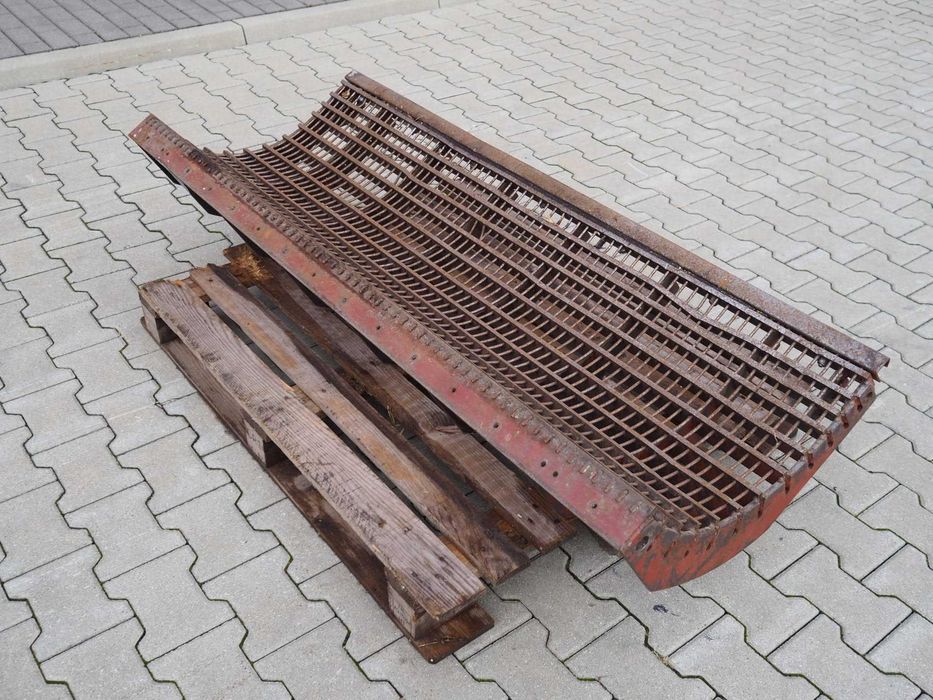 Przebudowa na kukurydze, klepisko, kombajn Massey Ferguson 7282