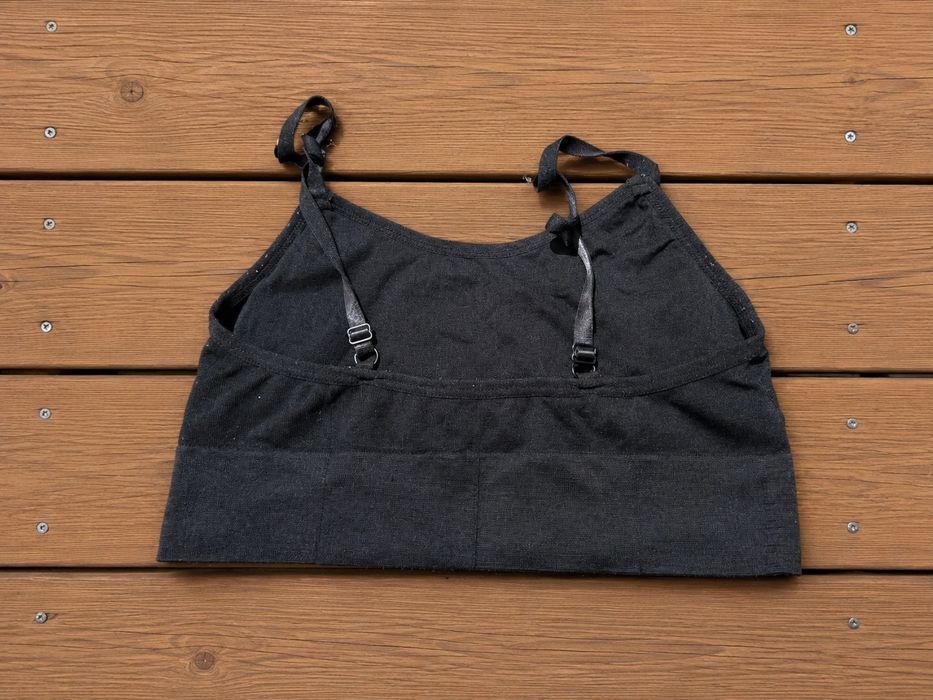Top desportivo preto sem costuras ajustável | Black seamless adjustable sports bra top