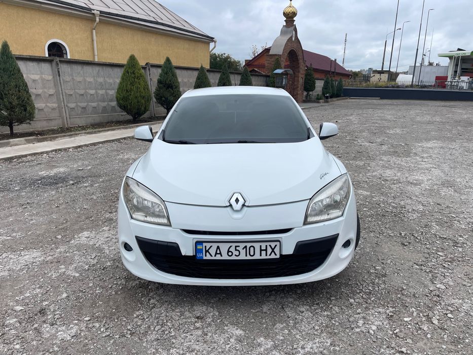 Продам рено меган 1.5 дизель