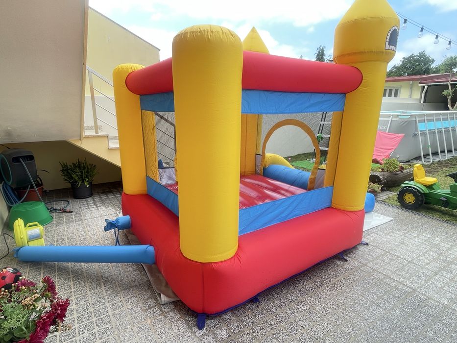 Aluguer insuflável castelo