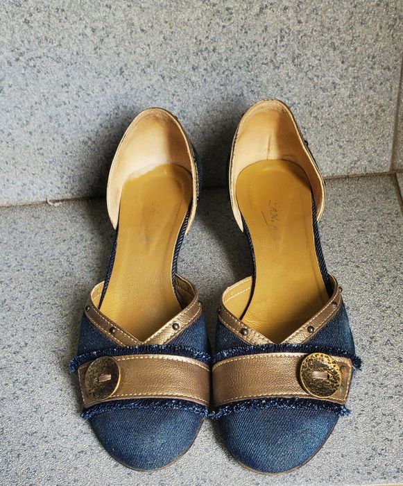 Women's Shoes