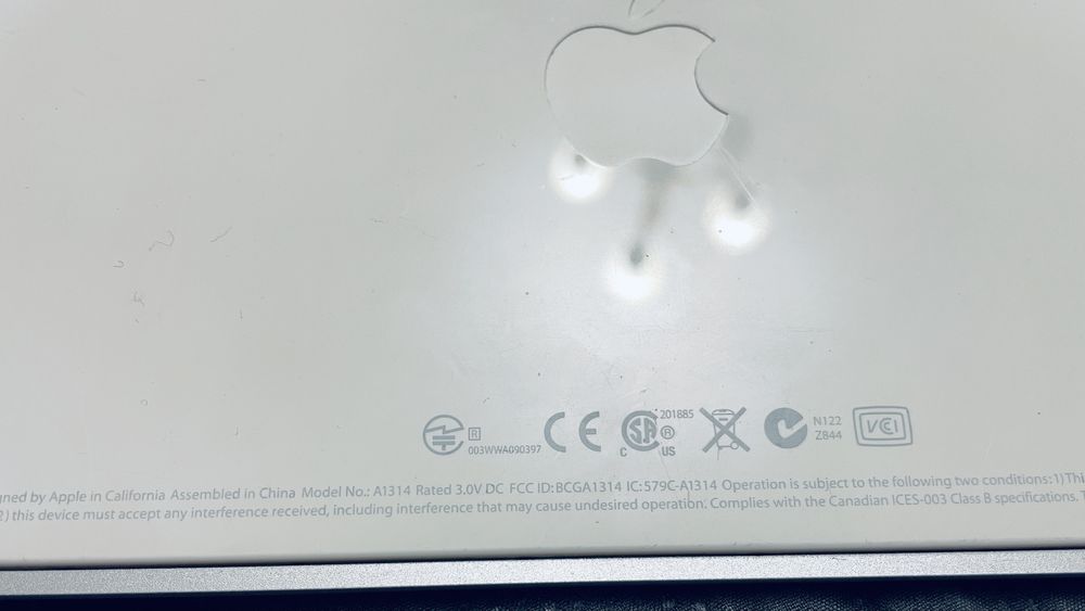 Apple Wireless Keyboard A1314, стан 4/10