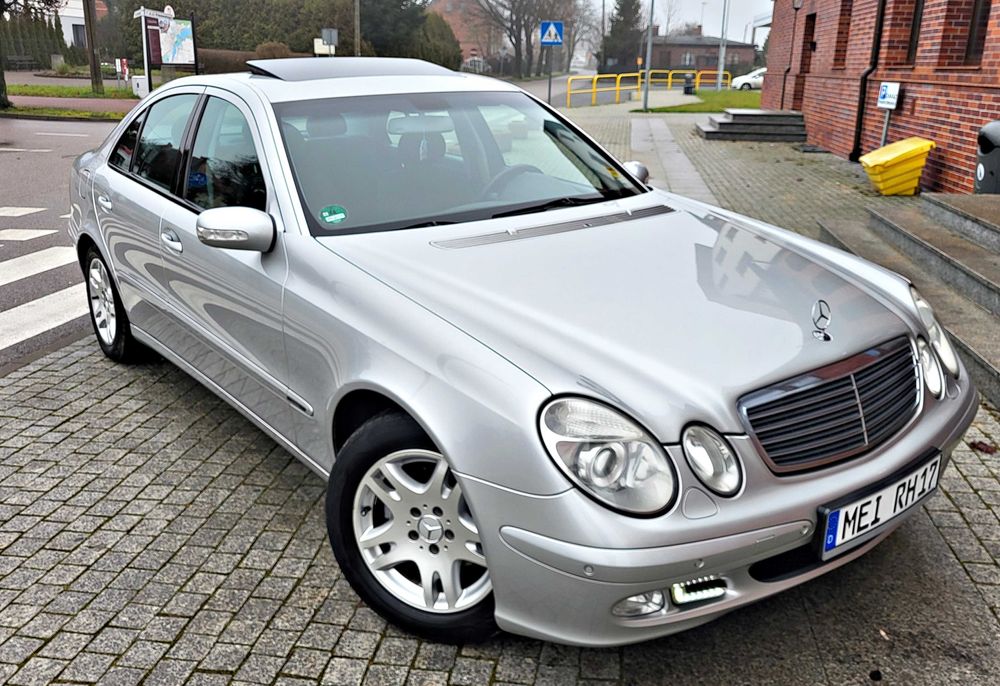 Śliczny Mercedes E KLASA *Klima*ALU*Xenon*Niski Przebieg!RARYTAS!