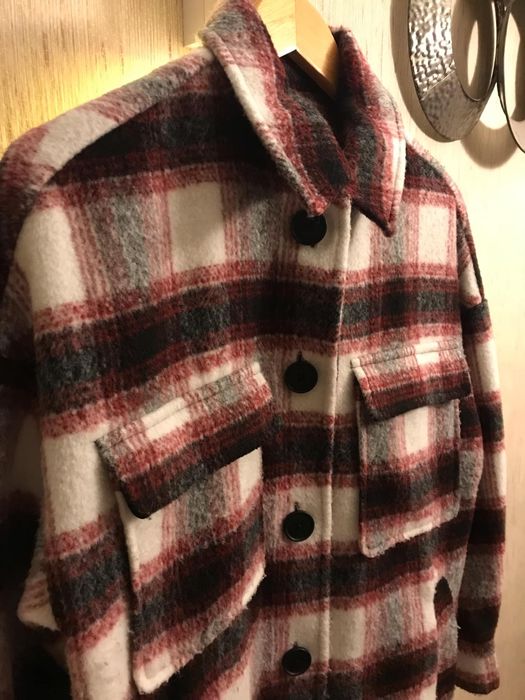 Casaco camiseiro comprido Stradivarius