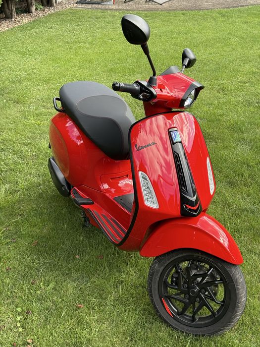 VESPA SPRINT wynajem okolicznościowy
